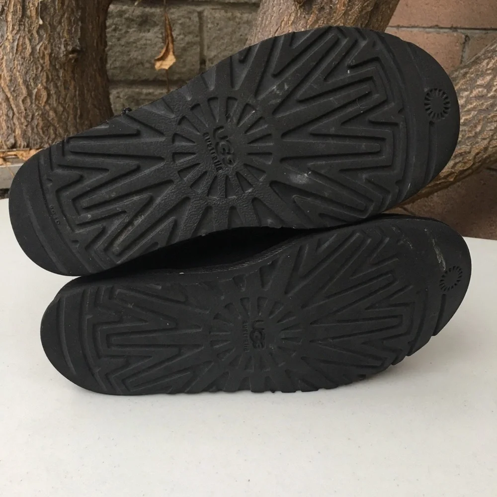 UGG Tall Classic Boots Black Style 5815 Size 5